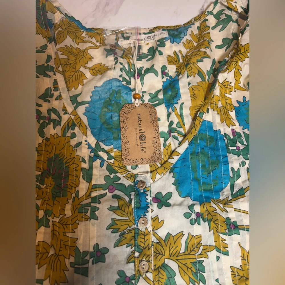 NWT- Savannah Cotton Sleeveless Top - Ochre Leafy Floral - Picture 10 of 13